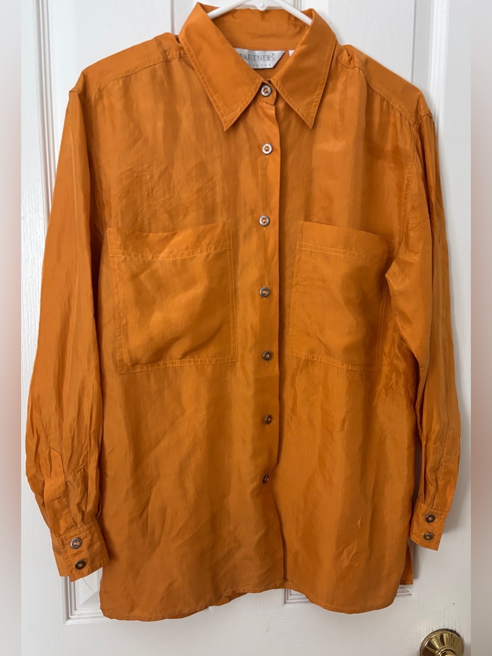 Vintage Long-Sleeve Orange 100% Silk Button-Up Blouse ~ Women’s Small